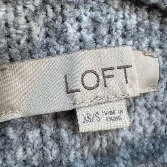 Gray LOFT Long Sleeveless Sweater Size XS/S EUC - Picture 5 of 5